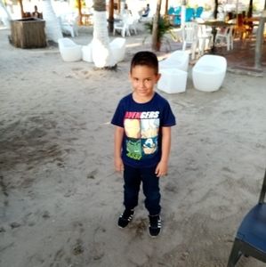 Meet your Posher, Carlos